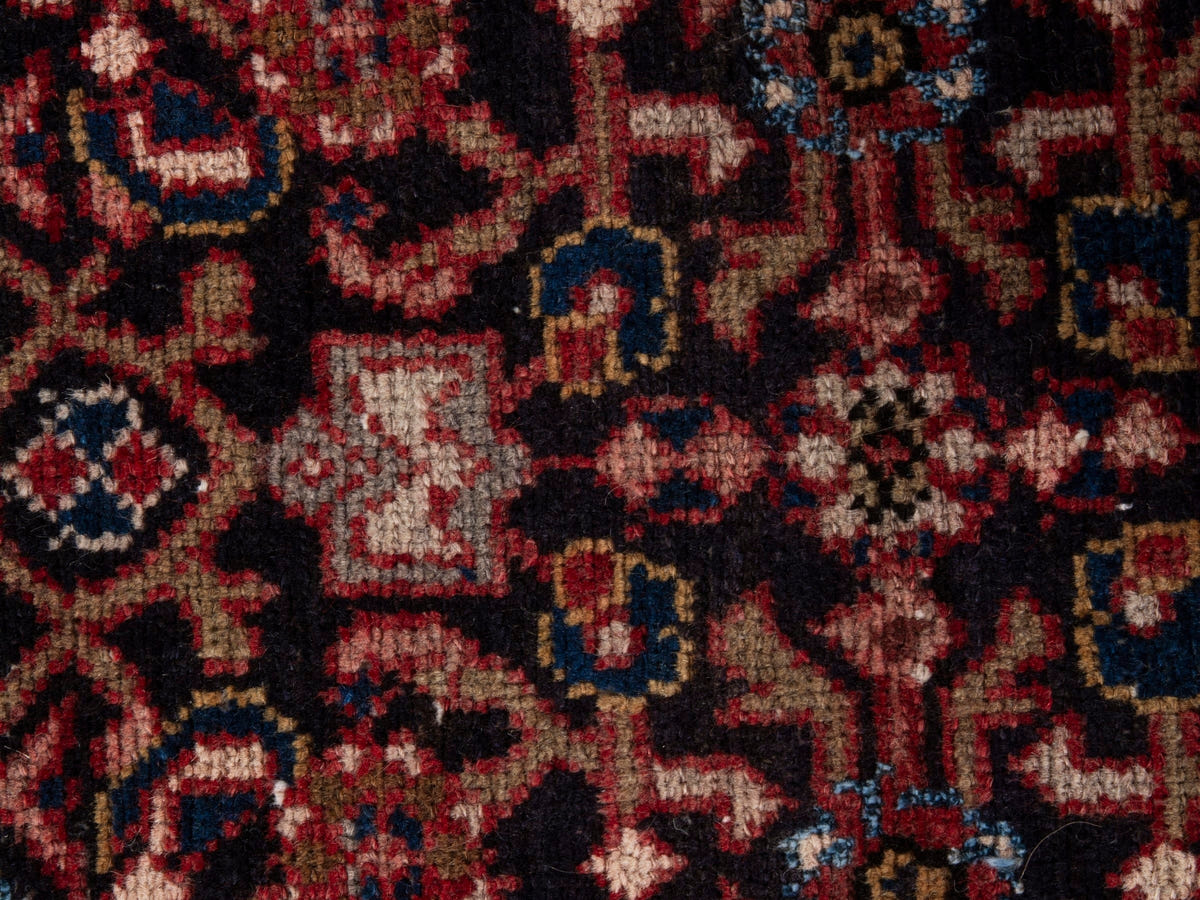 5533, Persian Hamadan Area Rug