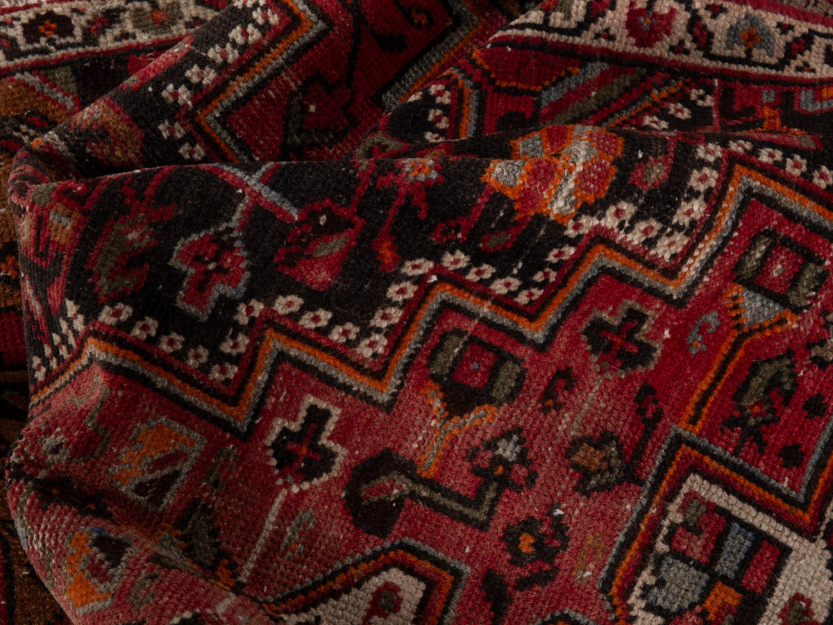 5540, Persian Hamadan Area Rug