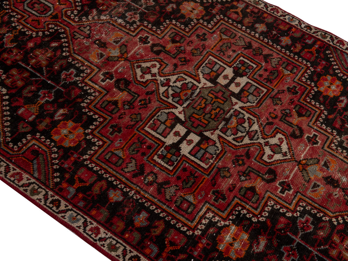 5540, Persian Hamadan Area Rug