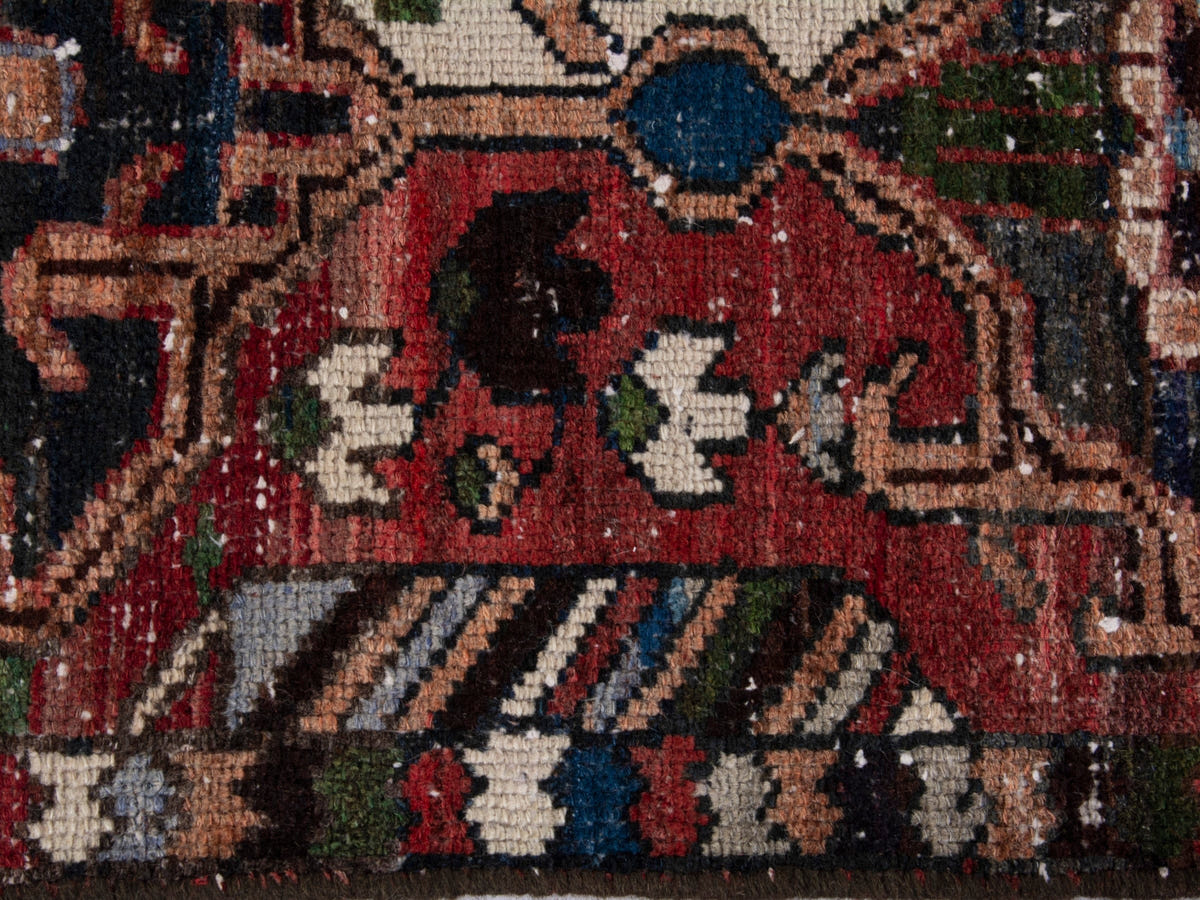5549, Persian Bakhtiari Area Rug