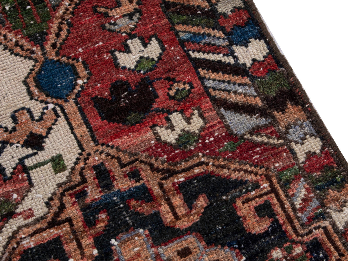 5549, Persian Bakhtiari Area Rug
