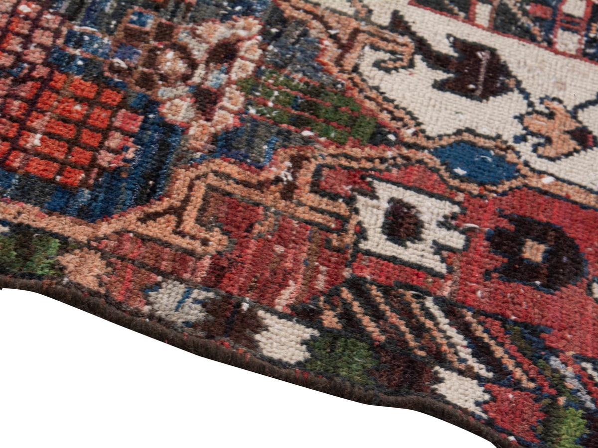 5549, Persian Bakhtiari Area Rug