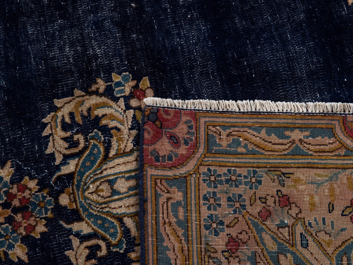 5561, Persian Kerman Area Rug