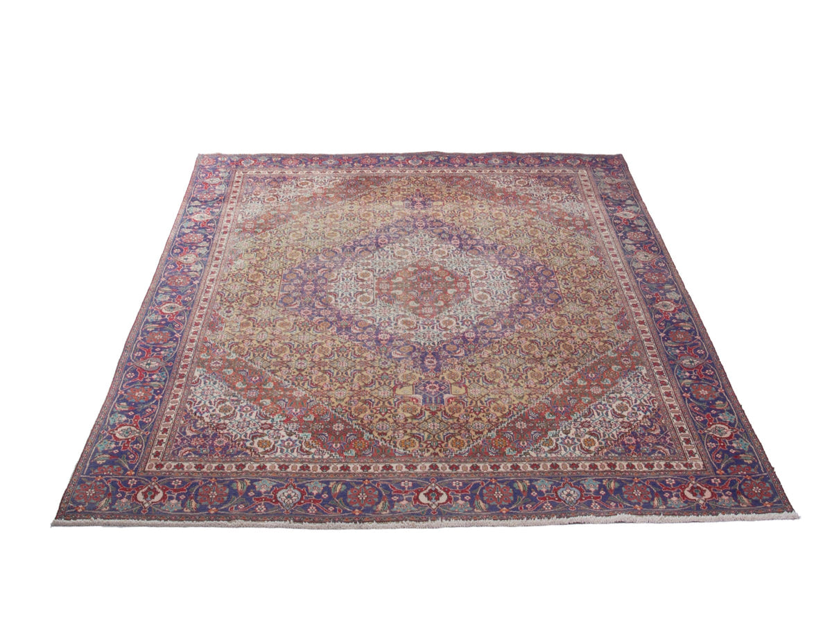 5565, Persian Tabriz Oversized Rug