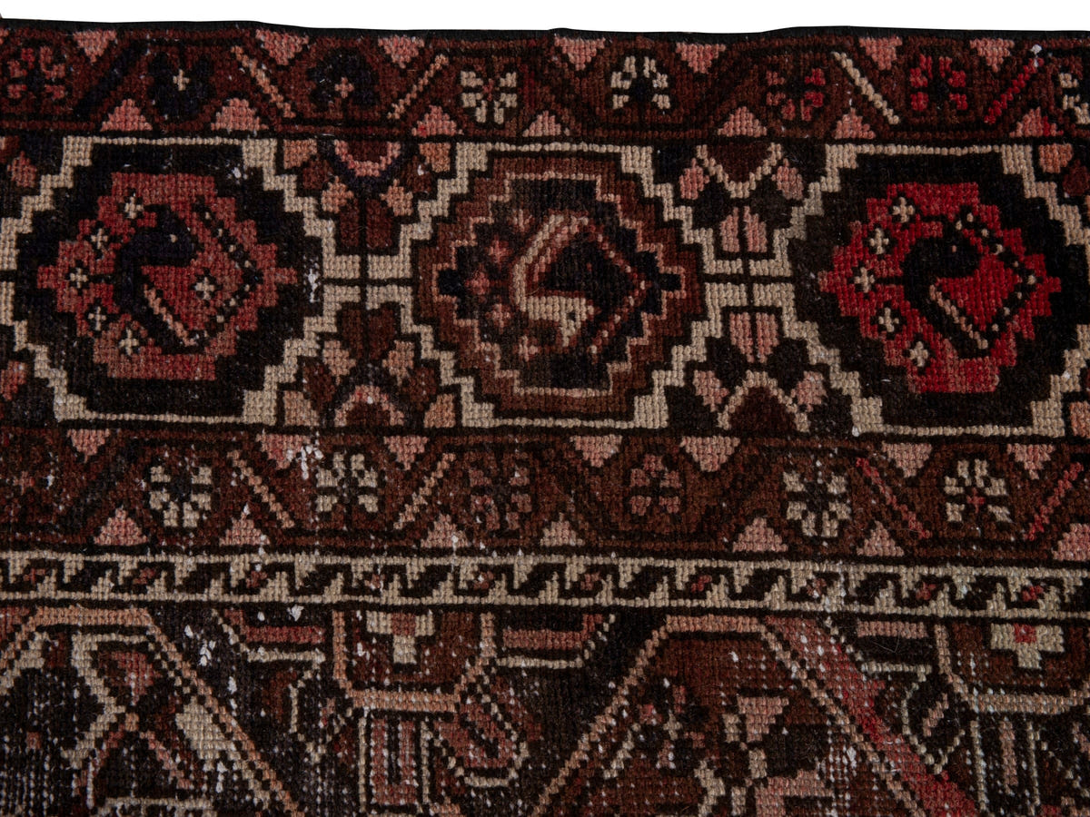 5570, Persian Bakhtiari Oversized Rug