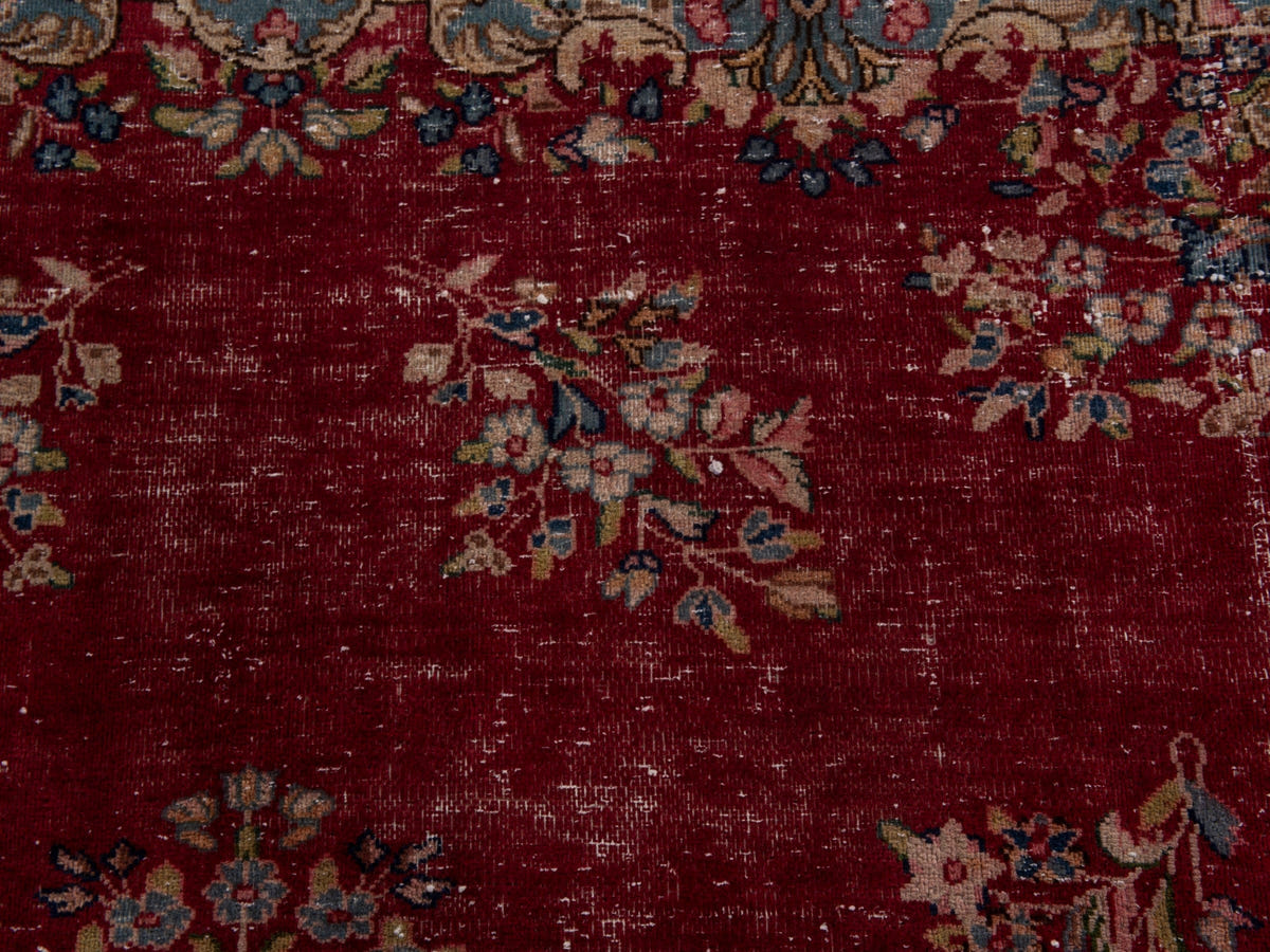 5579, Persian Kerman Area Rug