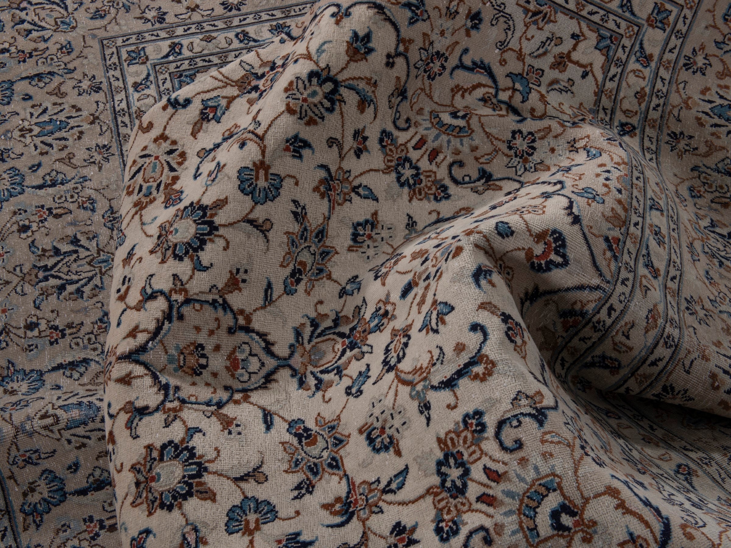 Persian Kashan area rug in ivory and dusty rose, view 17 of 19