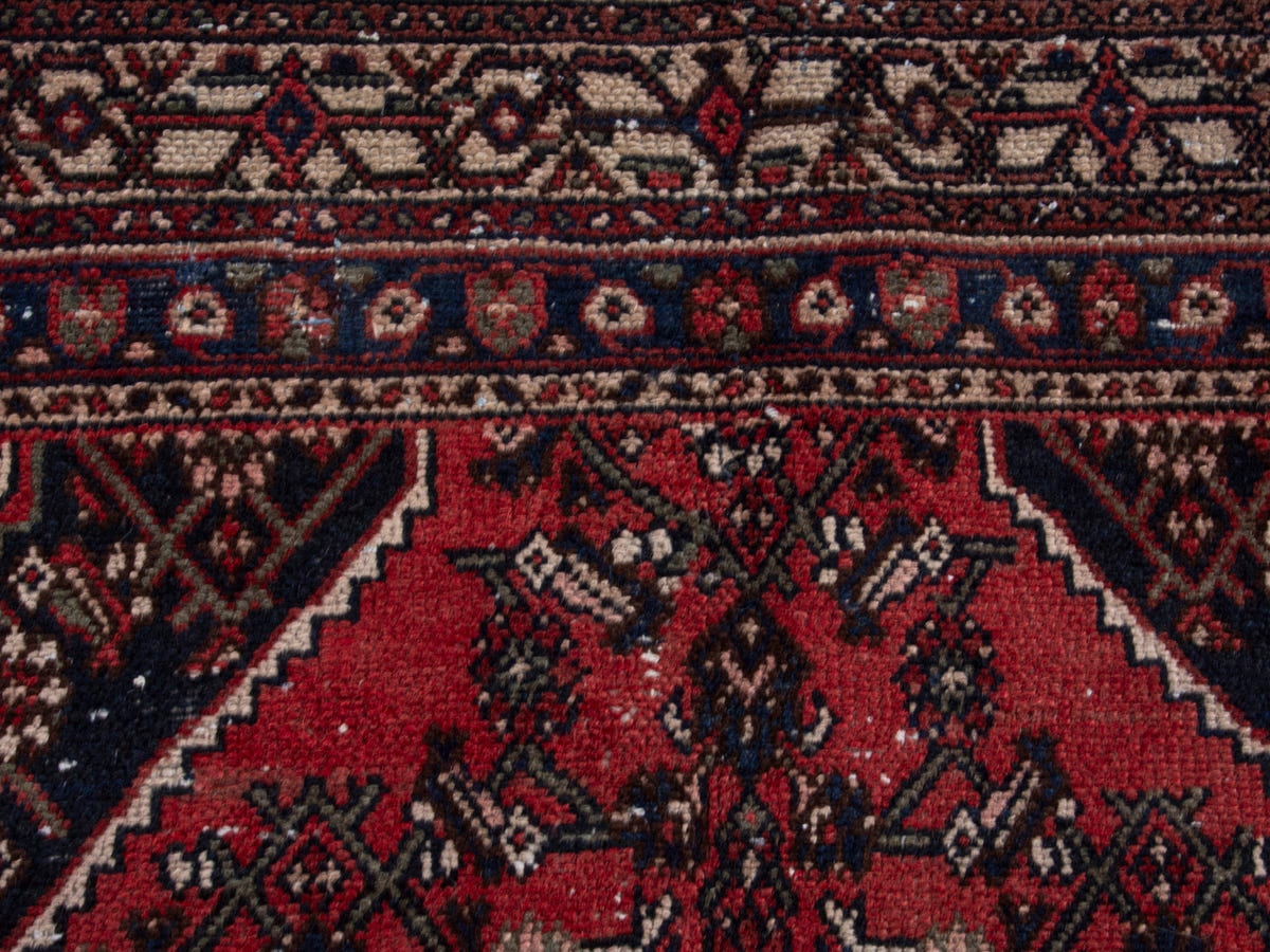 5608, Persian Hamadan Oversized Rug