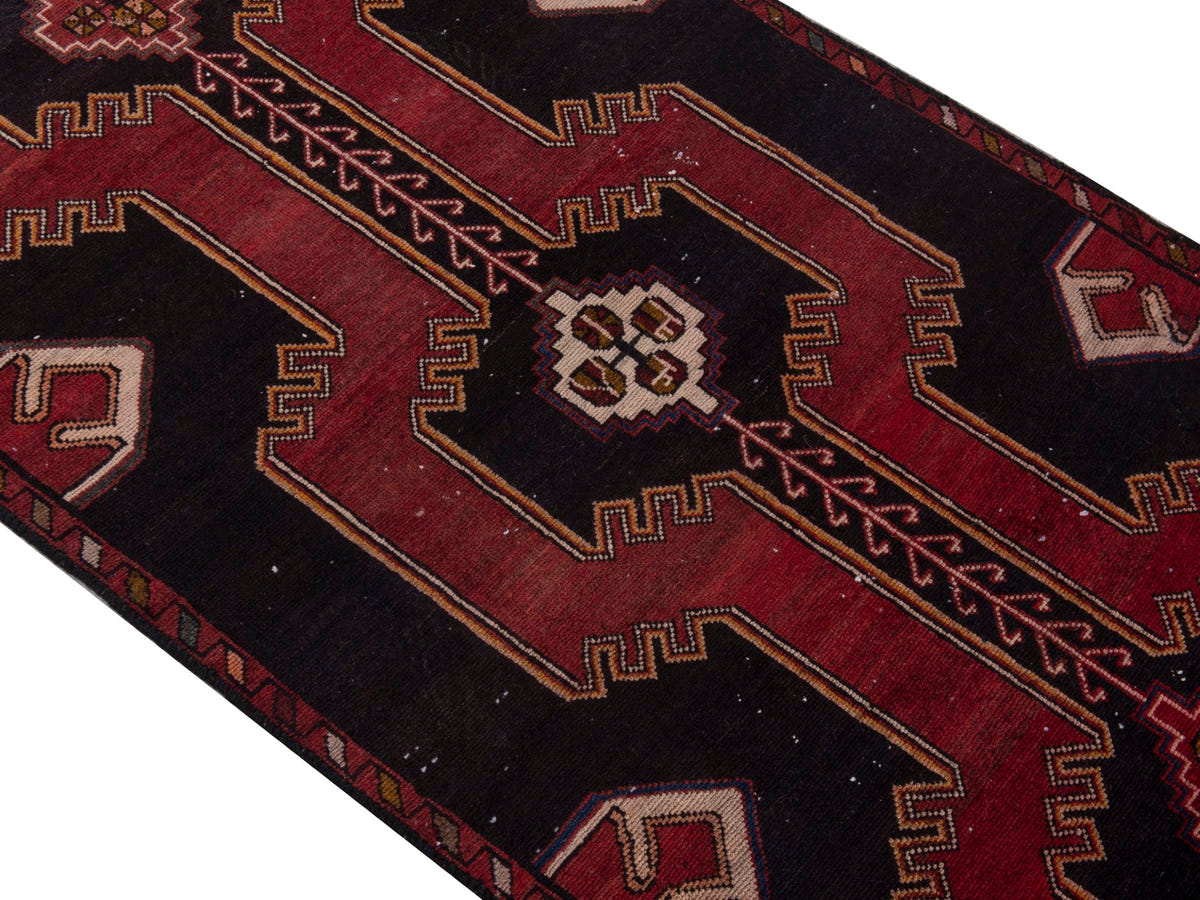 5625, Persian Saveh Runner Rug