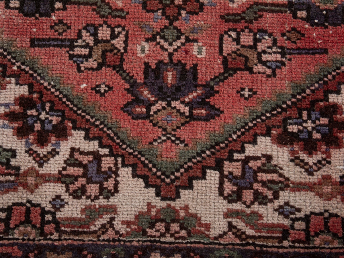 5656, Persian Zanjan Runner Rug