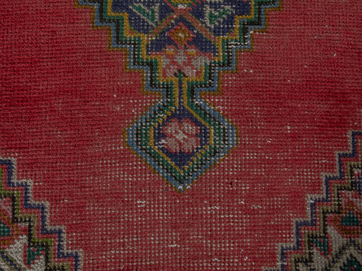 5687, Persian Tabriz Area Rug
