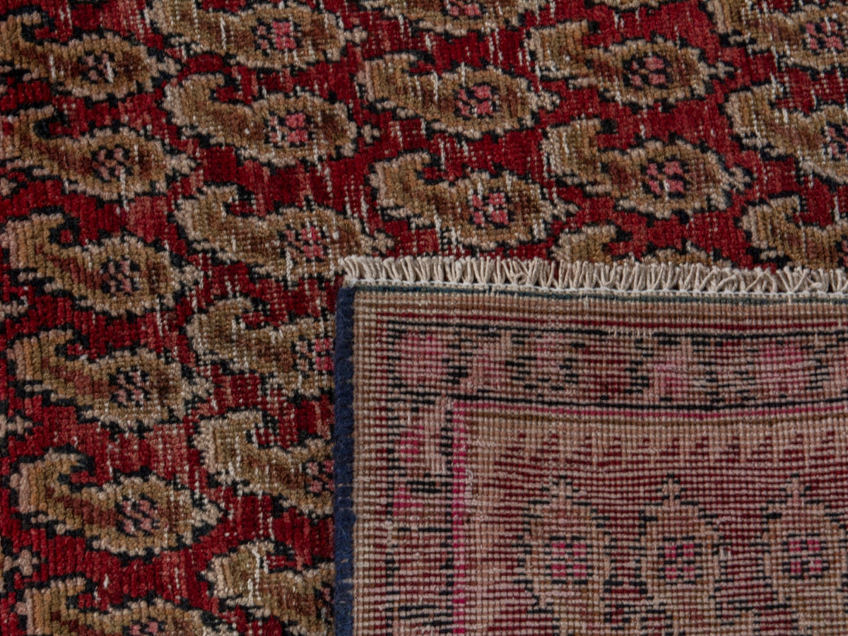 5689, Persian Sirjan Area Rug