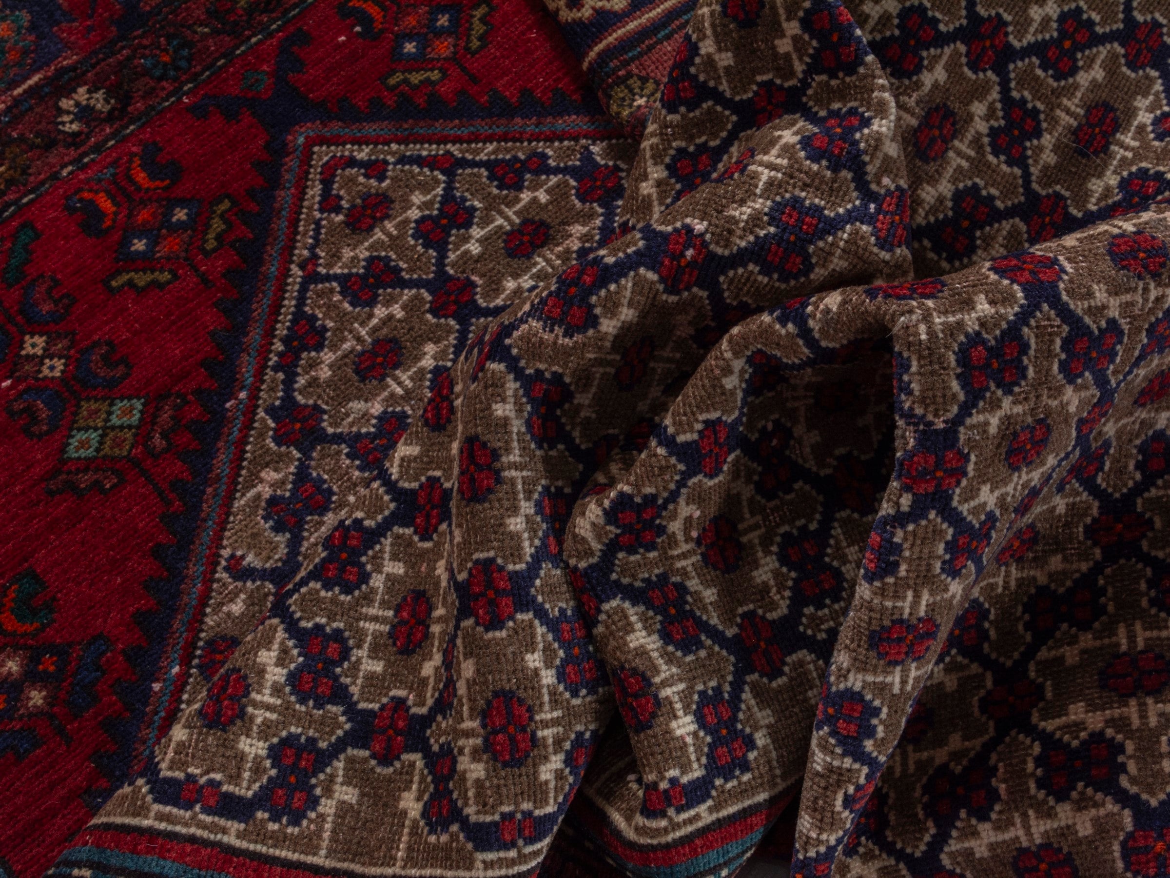 Persian Songhor area rug in cream and burgundy, view 16 of 18