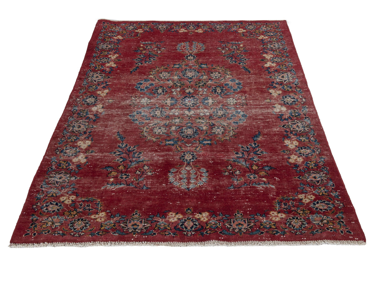 5708, Persian Kashan Area Rug