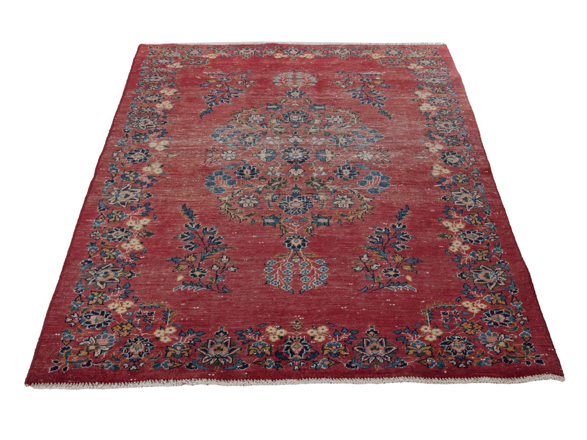 5708, Persian Kashan Area Rug