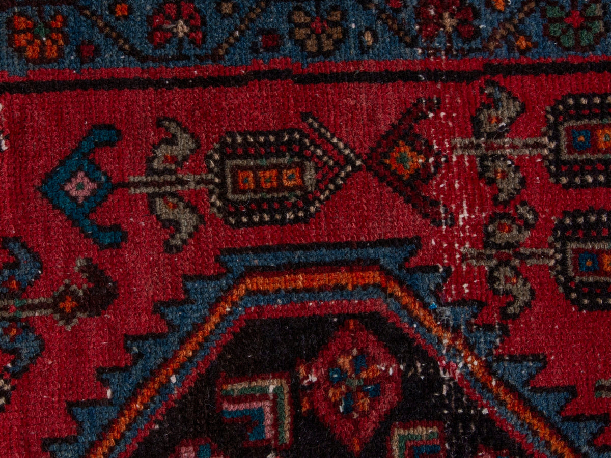 5710, Persian Hamadan Area Rug