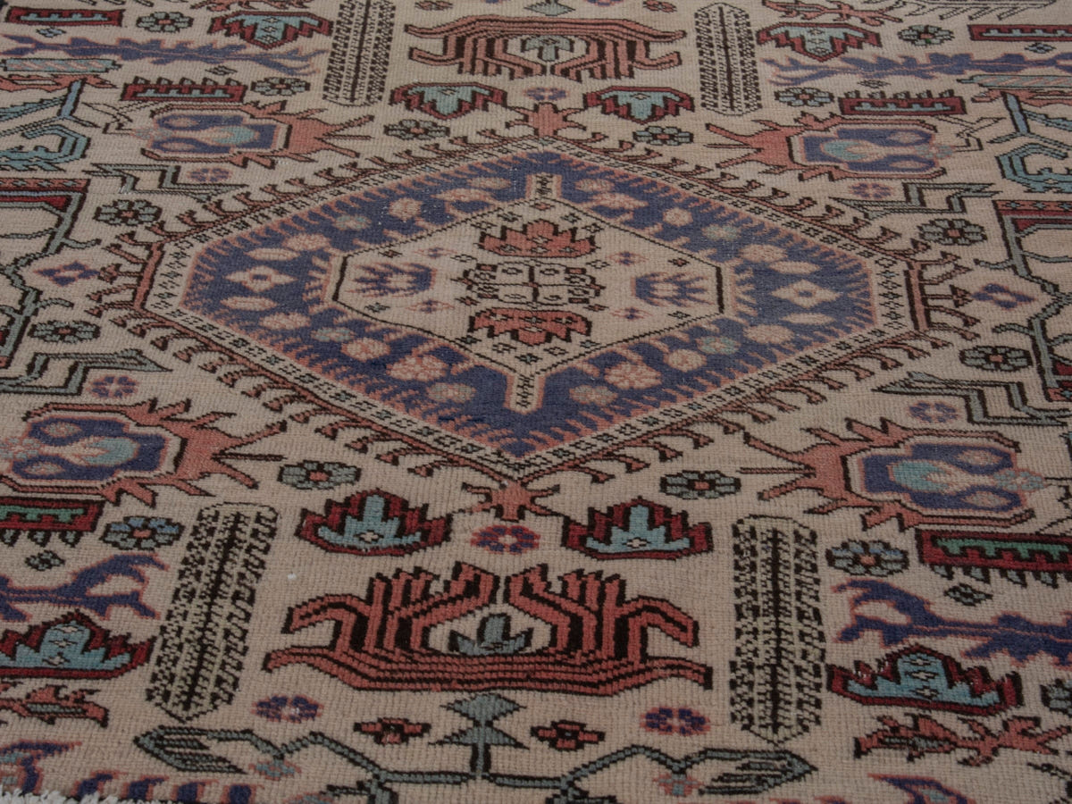 5722, Persian Ardabil Area Rug
