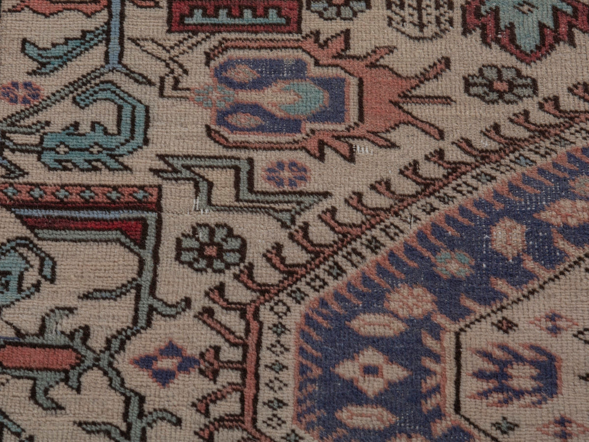 5722, Persian Ardabil Area Rug