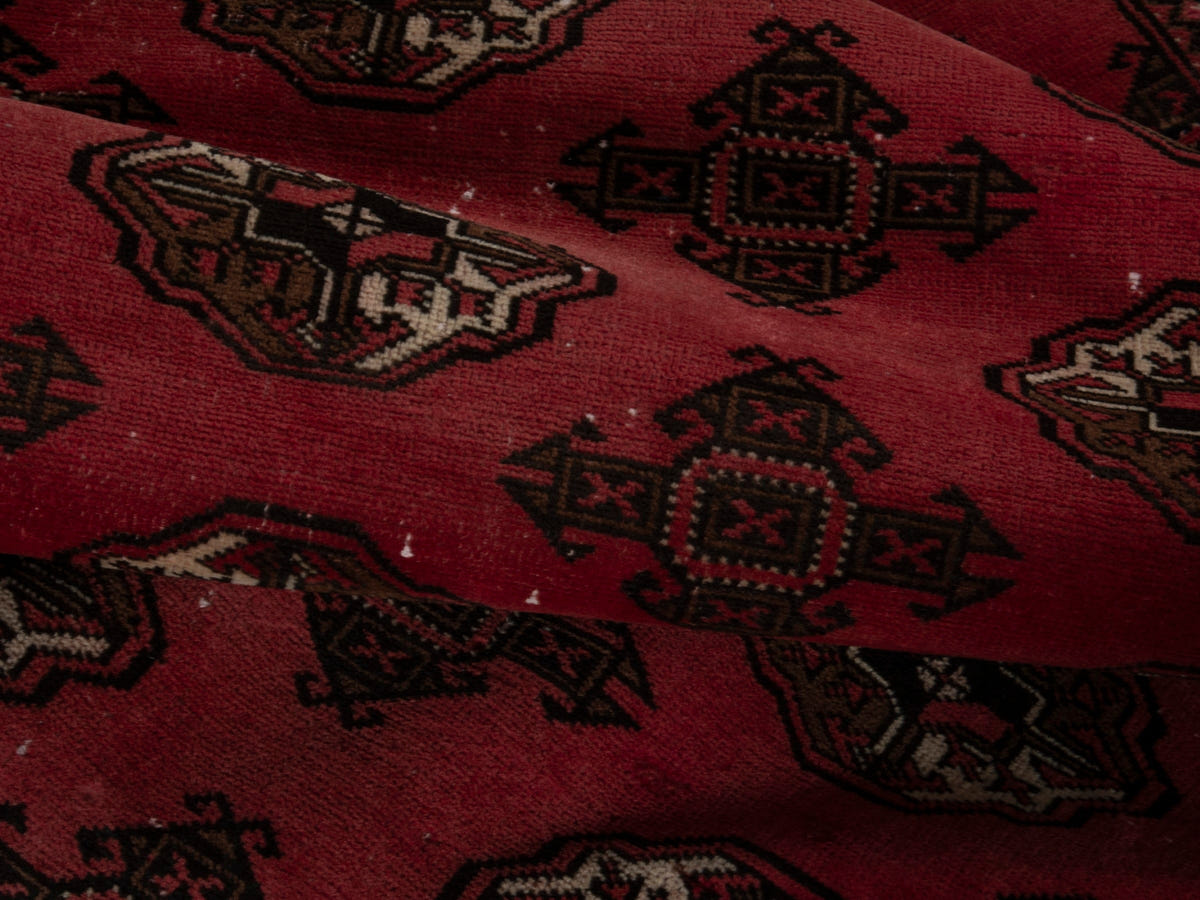 5724, Persian Torkaman Area Rug