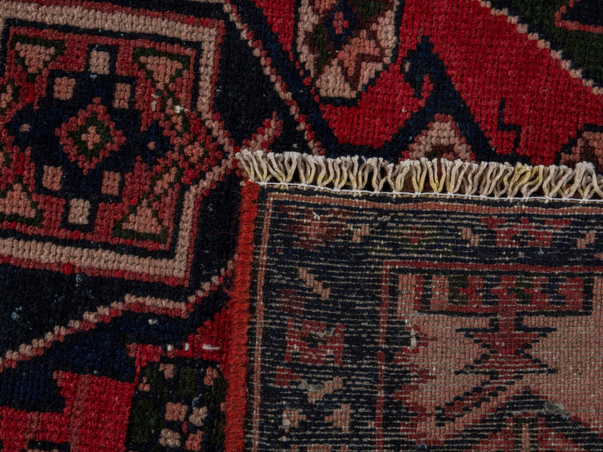 5725, Persian Saveh Area Rug