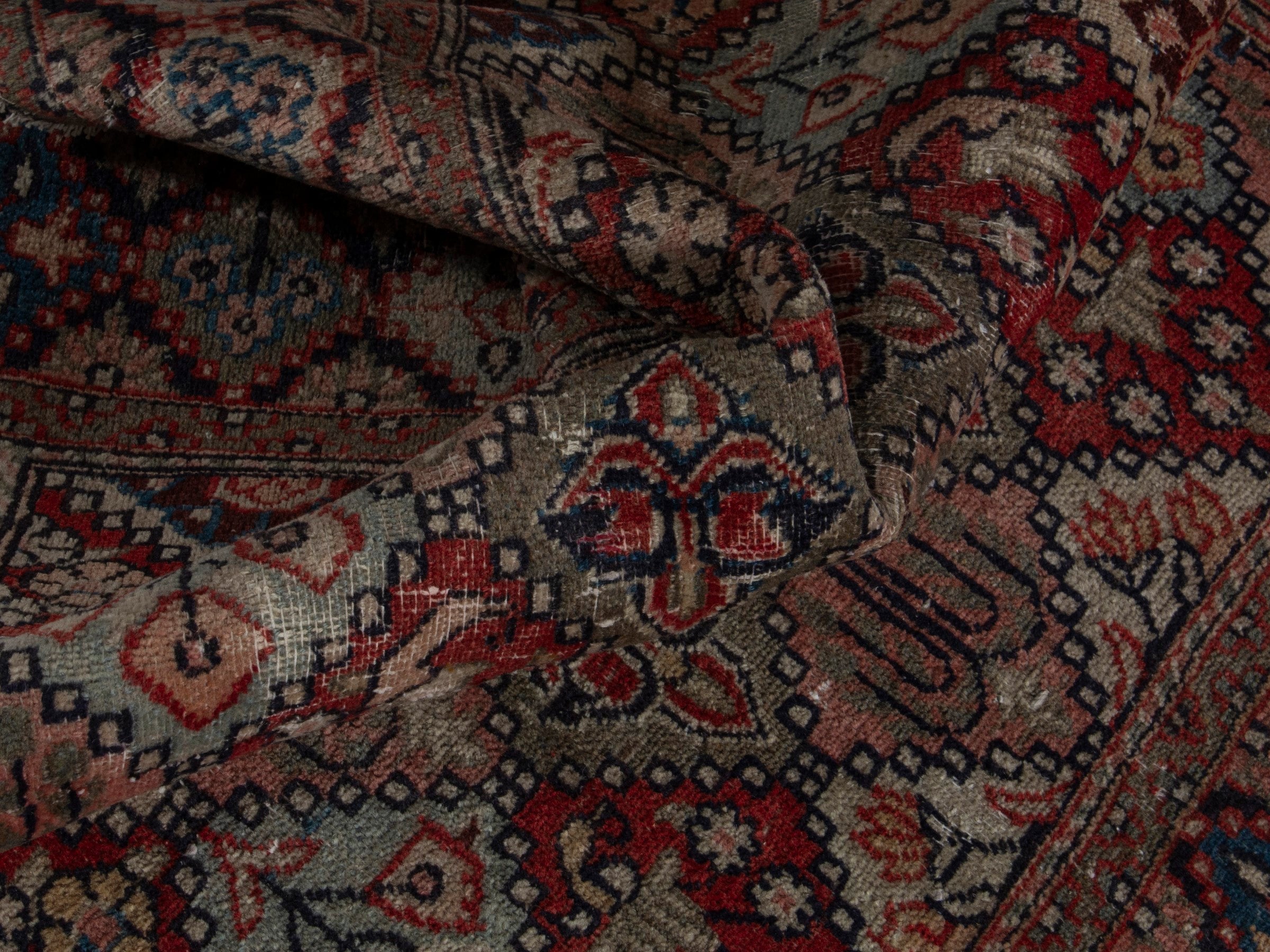 Persian Kashan accent rug in cream and rust, view 13 of 17