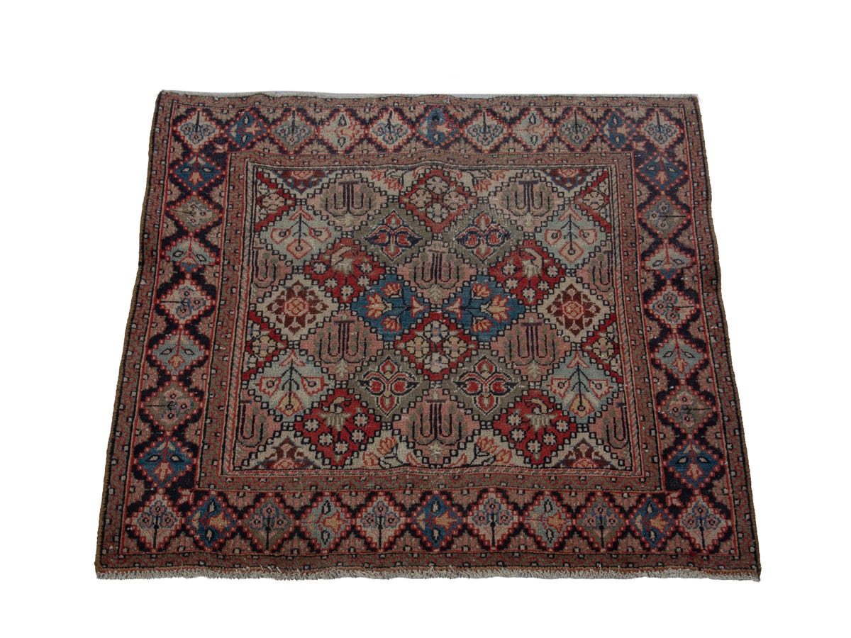 5734, Persian Kashan Area Rug