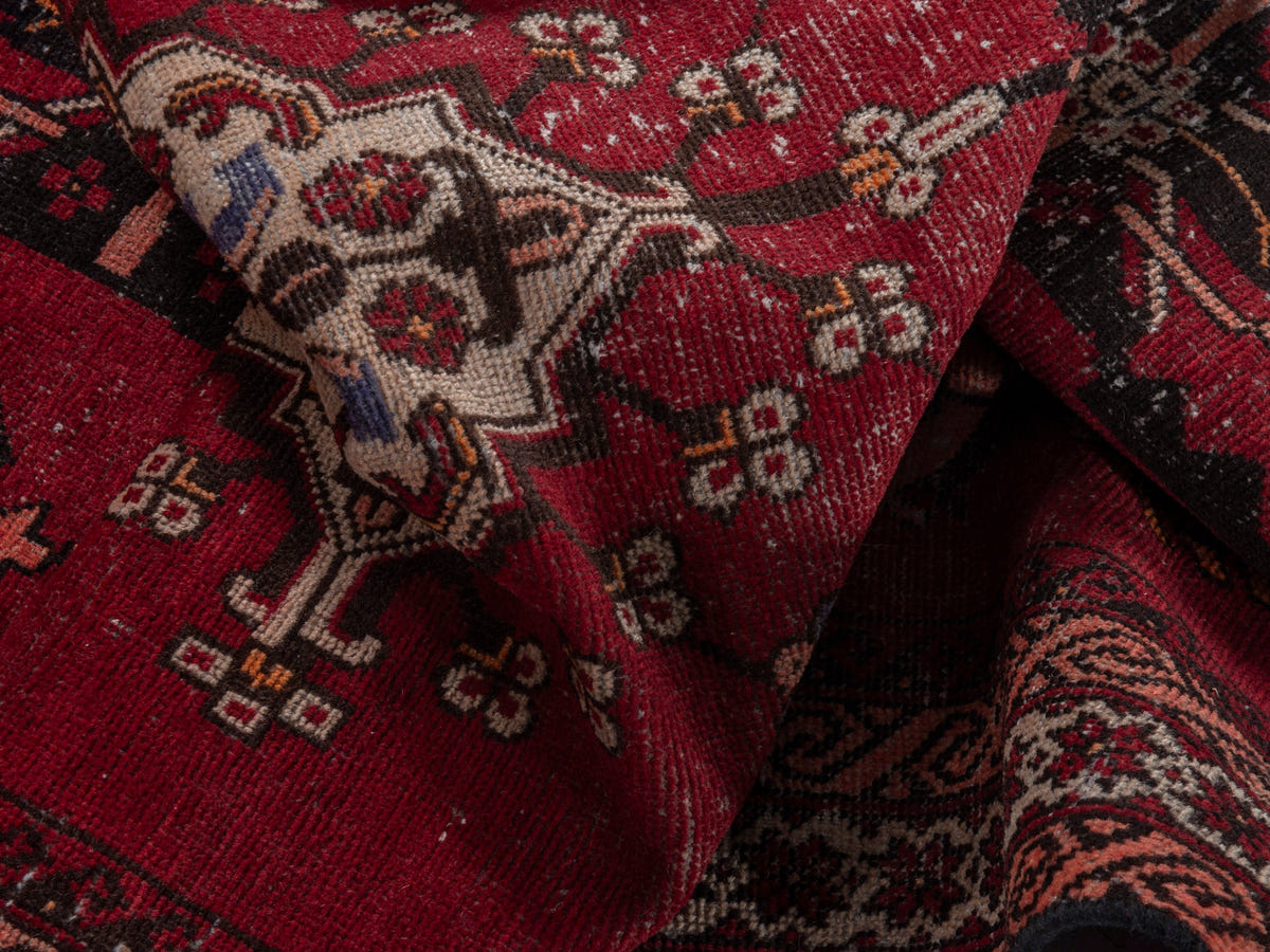 5736, Persian Ferdos Area Rug