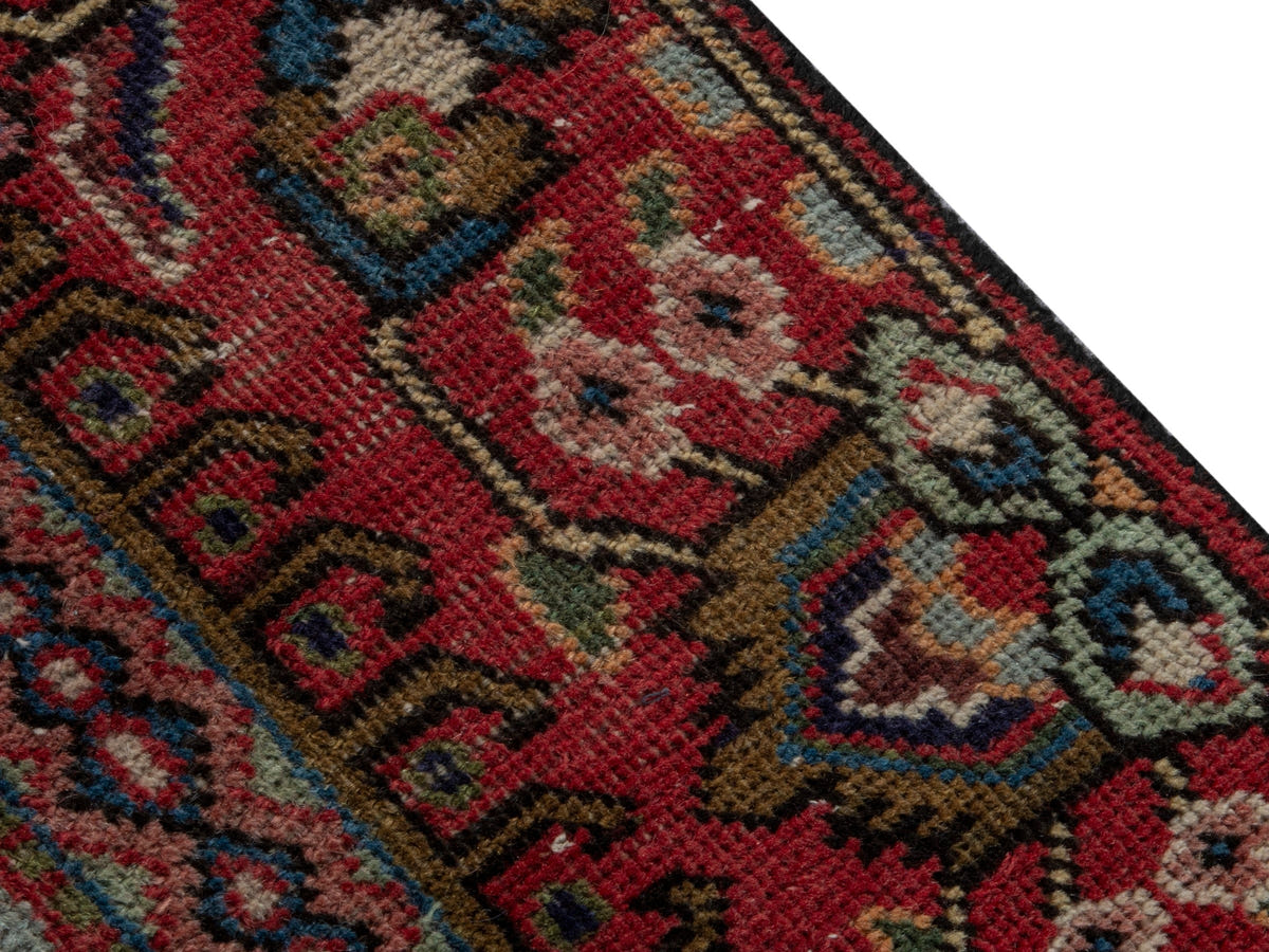 5738, Persian Tabriz Area Rug