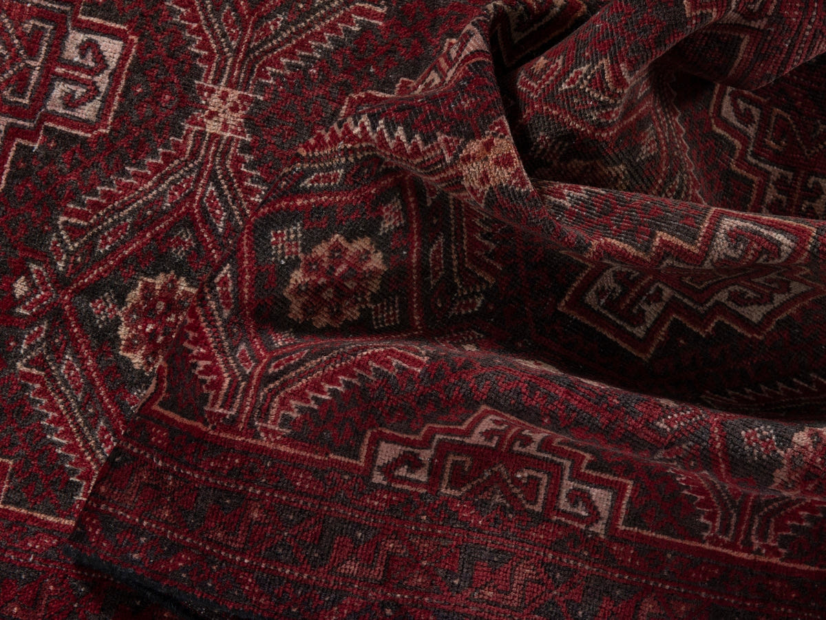 5750, Persian Baluch Area Rug