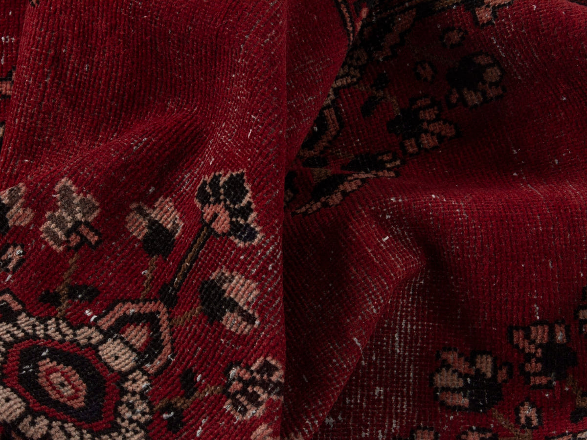 5753, Persian Ferdos Area Rug