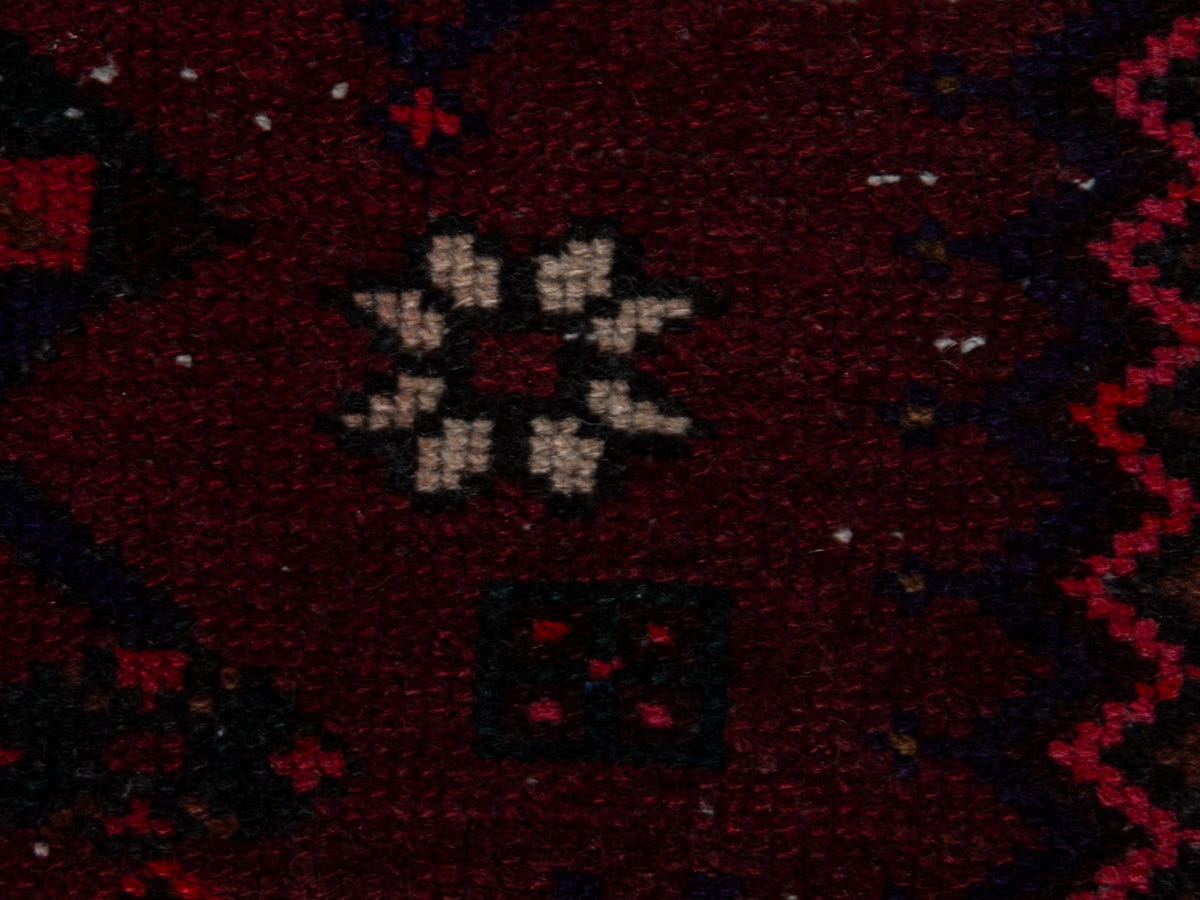 5769, Persian Zanjan Area Rug