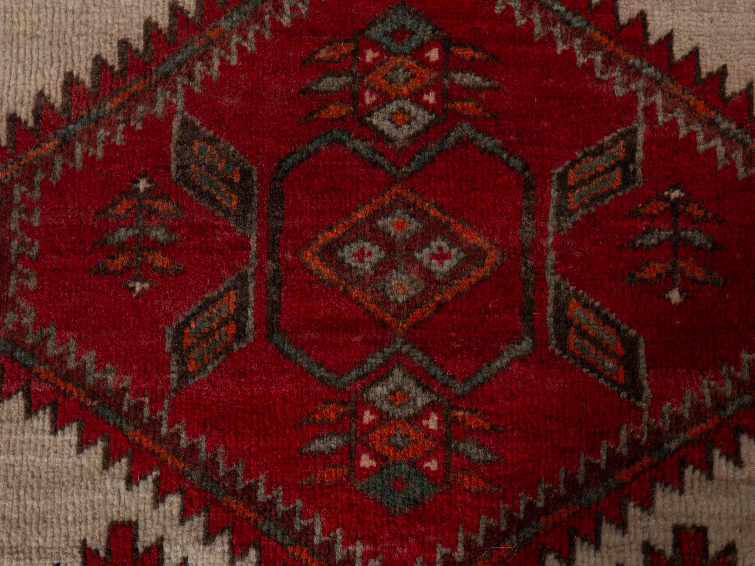 Persian Ardabil accent rug in cream and deep red, view 10 of 16