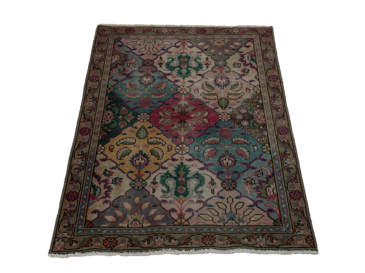 5782, Persian Tabriz Area Rug