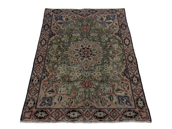 5783, Persian Nain Mini Rug