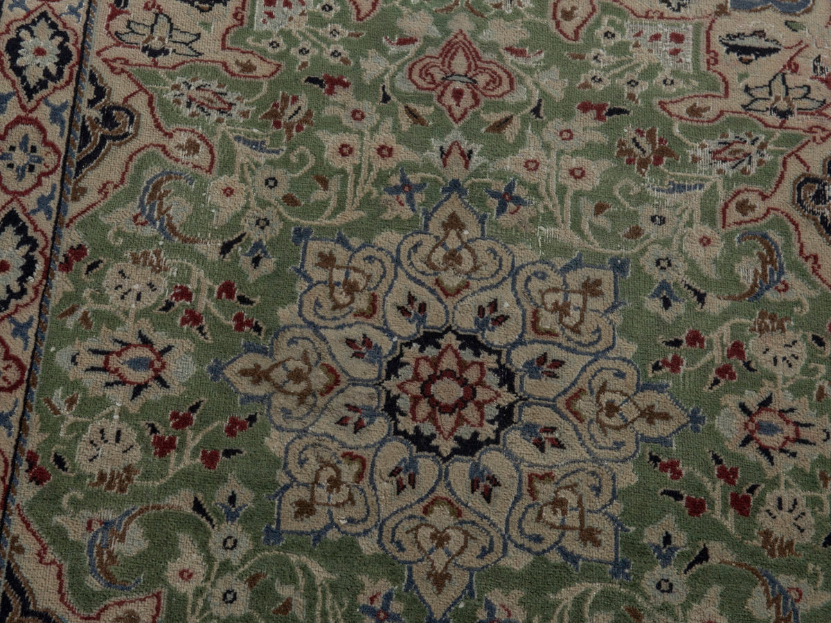 5783, Persian Nain Mini Rug