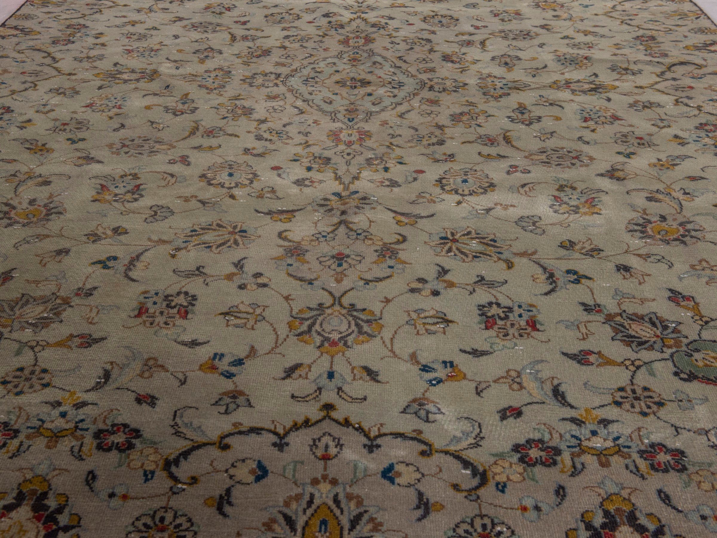 Persian Kashan area rug in cream and sage, view 11 of 22