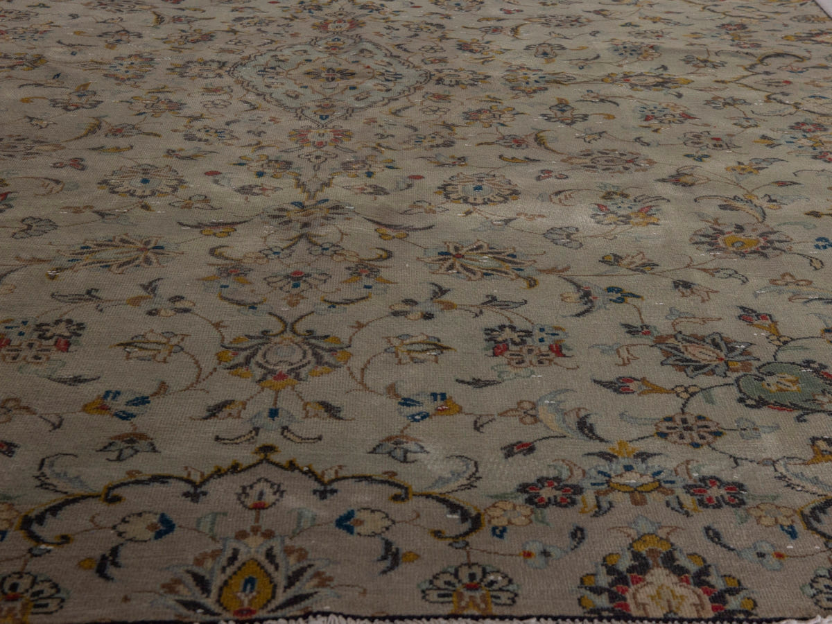 5803, Persian Kashan Area Rug