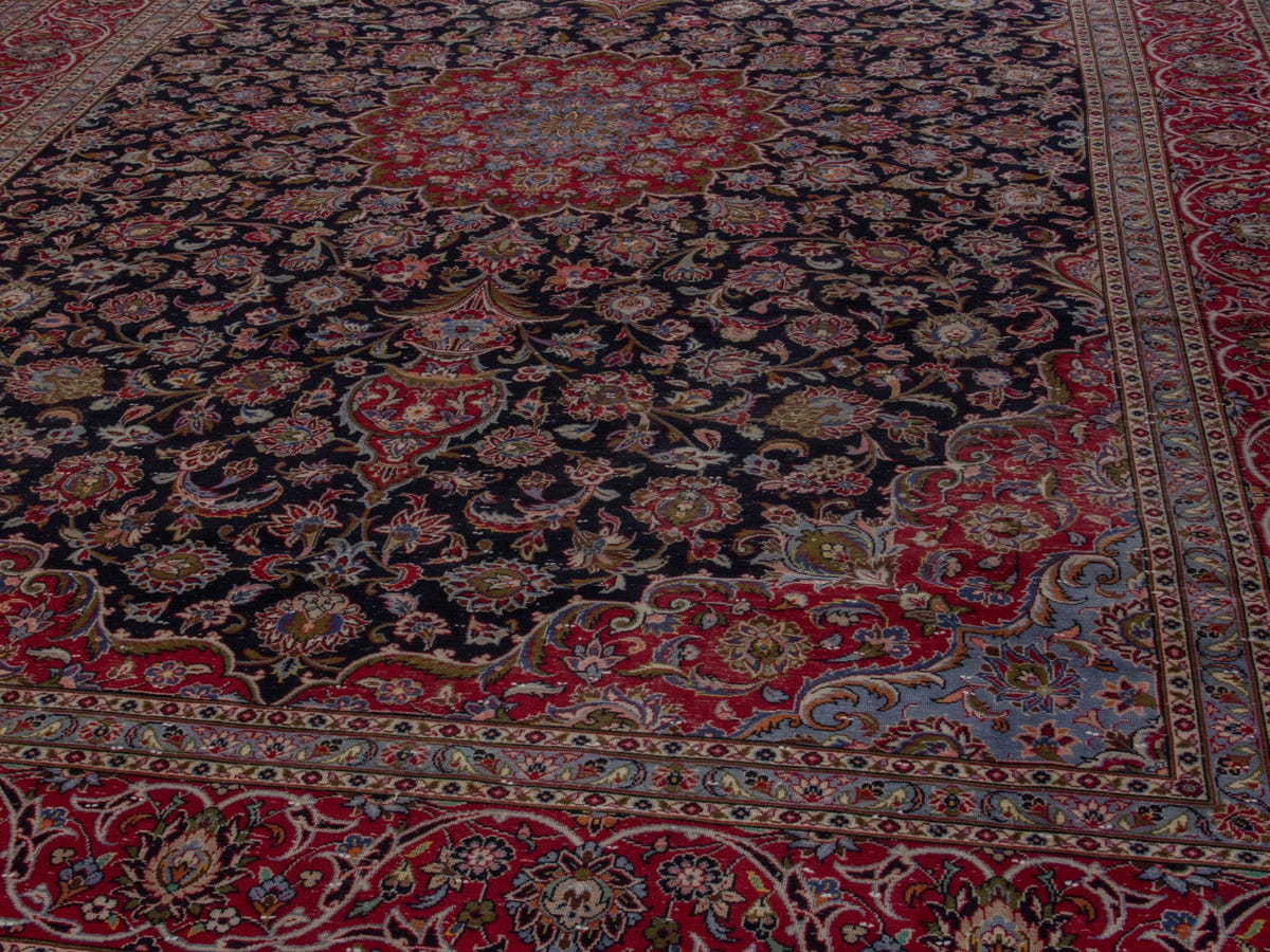 5810, Persian Kashan Oversized Rug