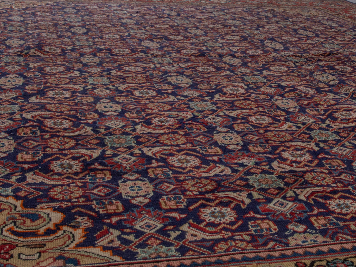 5813, Persian Mahal Oversized Rug