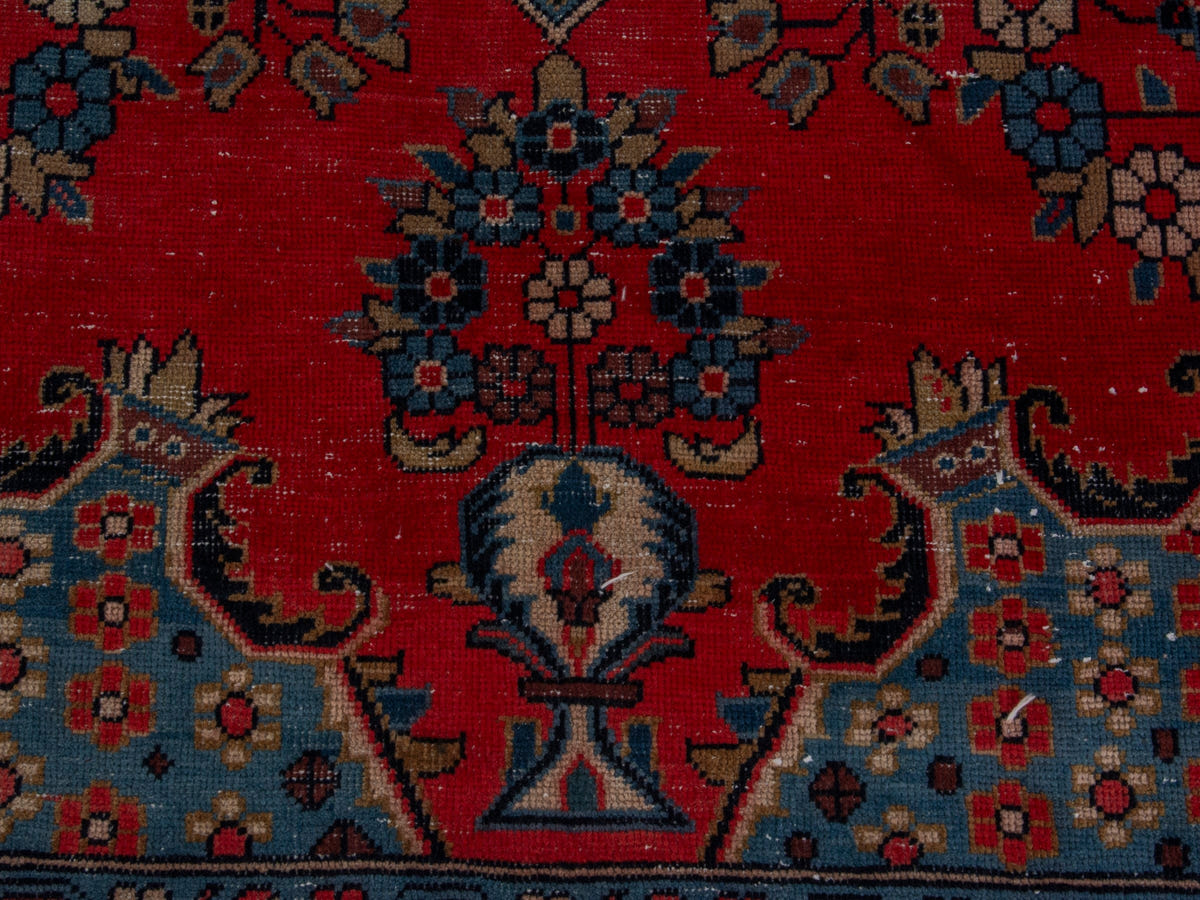 5824, Persian Vist Area Rug