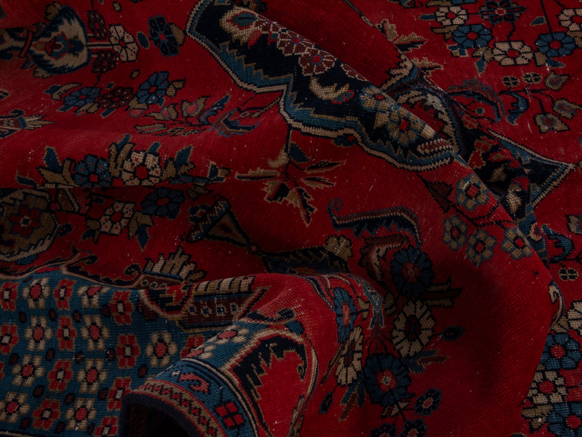 5824, Persian Vist Area Rug