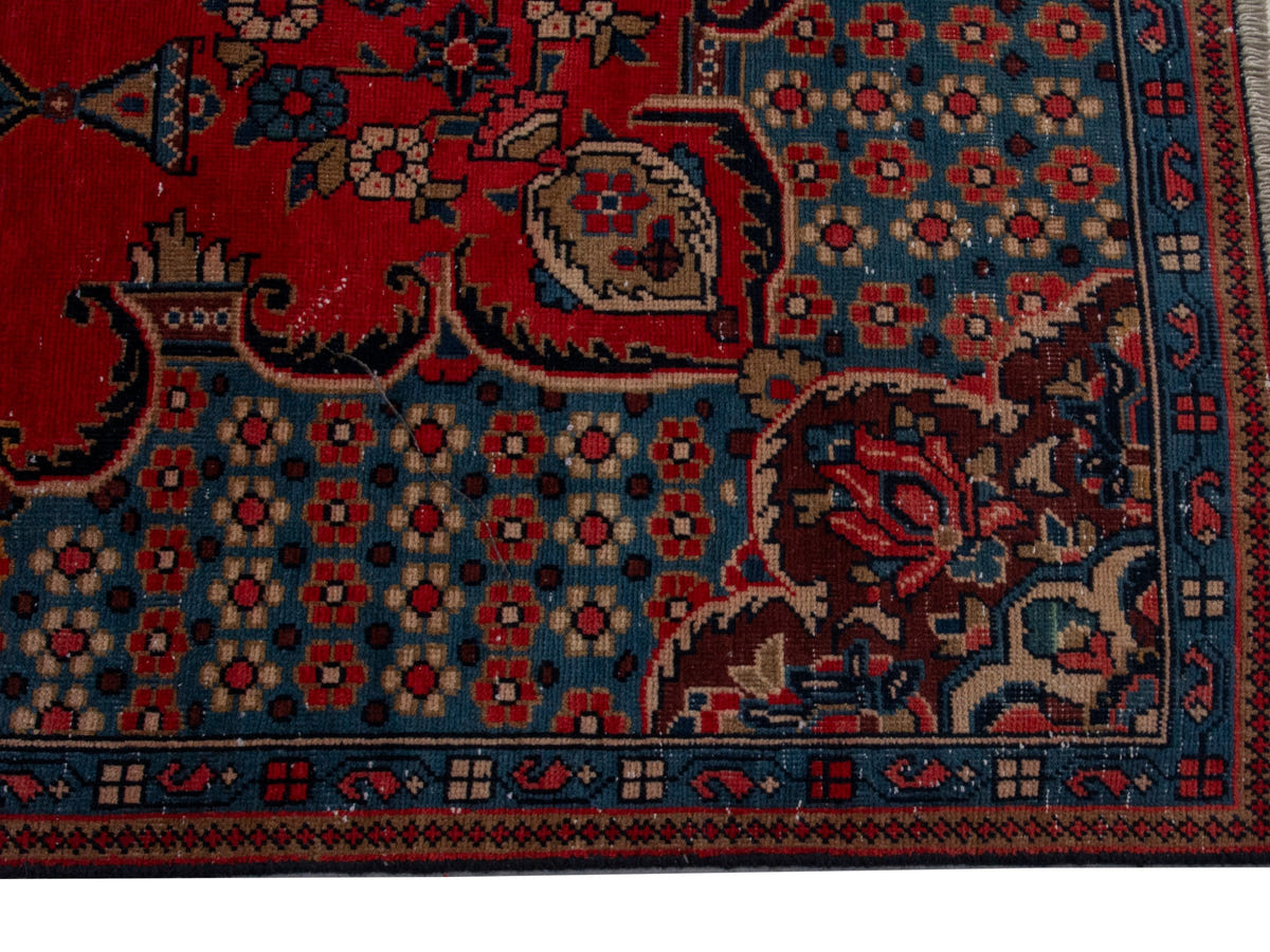 5824, Persian Vist Area Rug