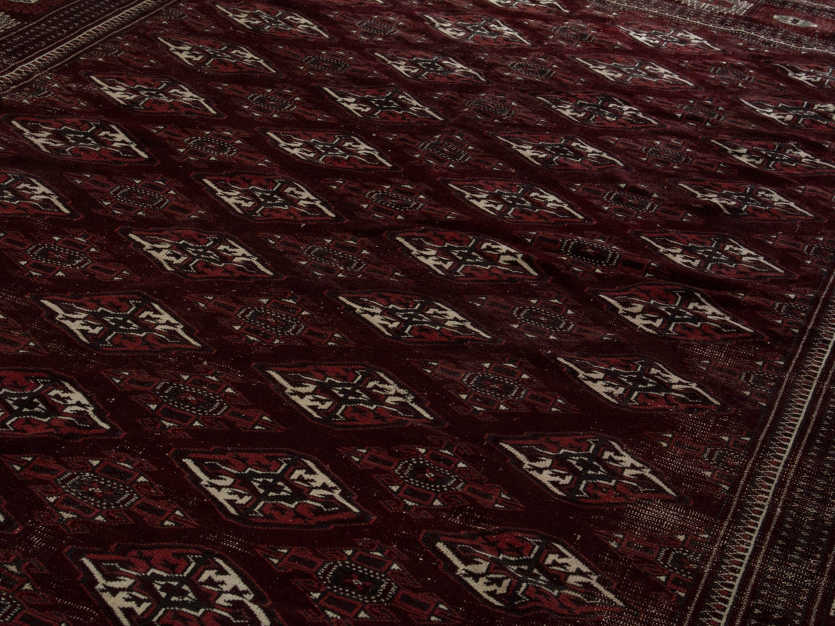 5826, Persian Torkaman Oversized Rug