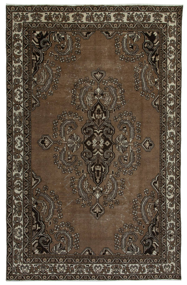 5837, Persian Ferdos Oversized Rug