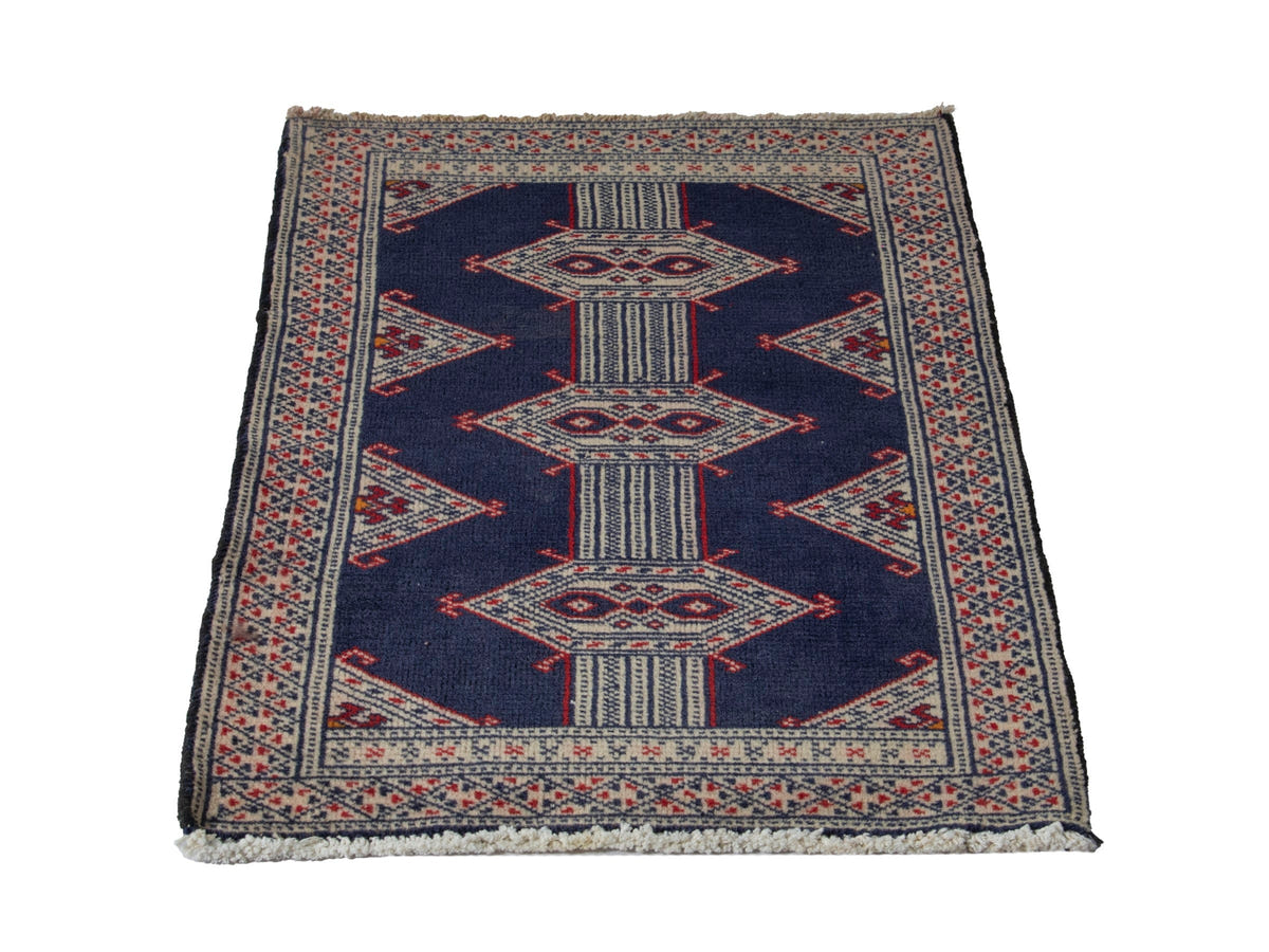 5846, Persian Torkaman Mini Rug