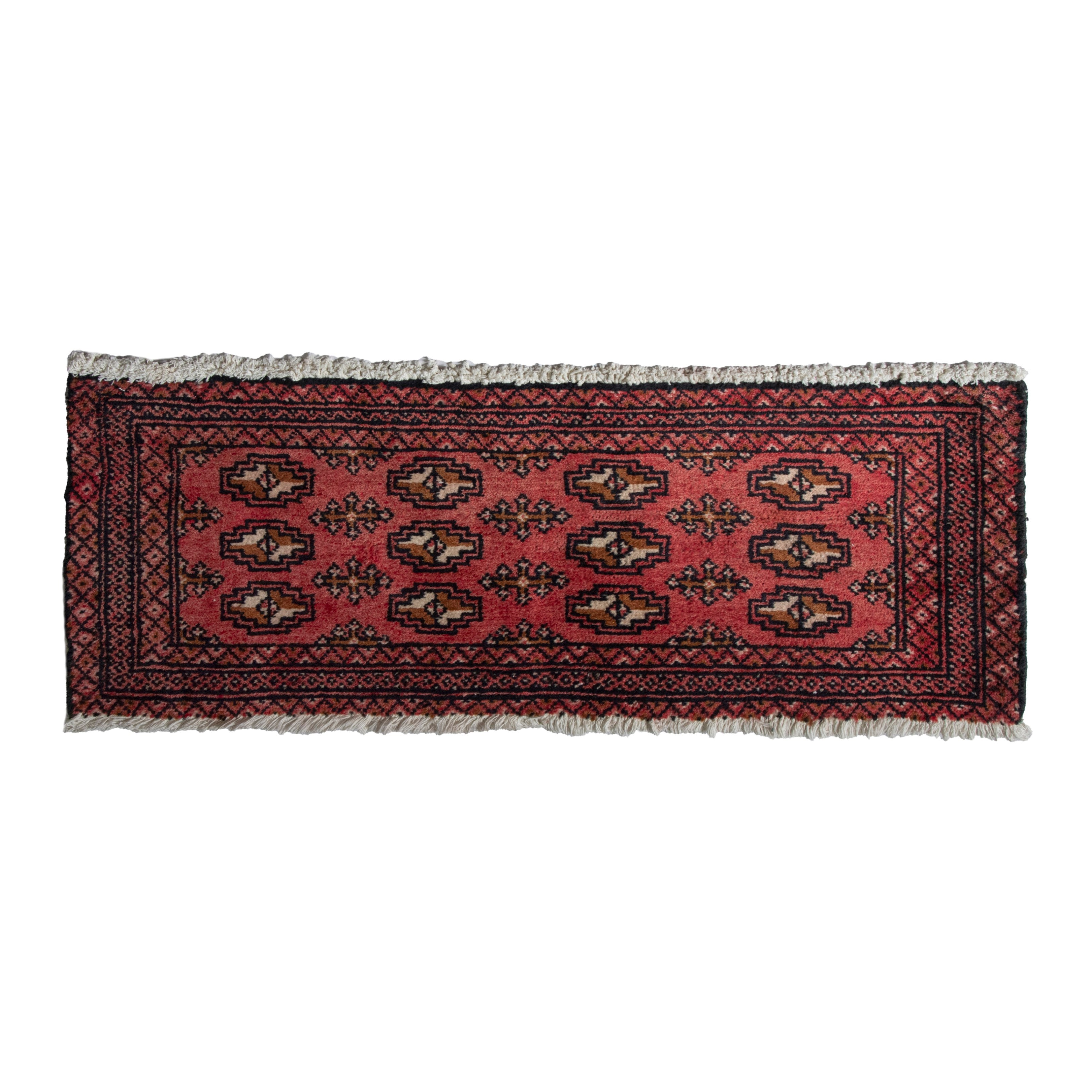 5851 - Persian Torkaman Accent Rug 3'3" x 1'8"