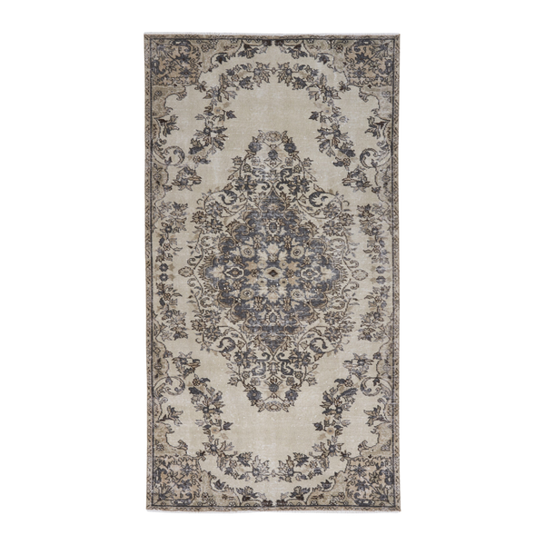 Turkish Isparta area rug in ivory and charcoal, 4'2" x 7'10"