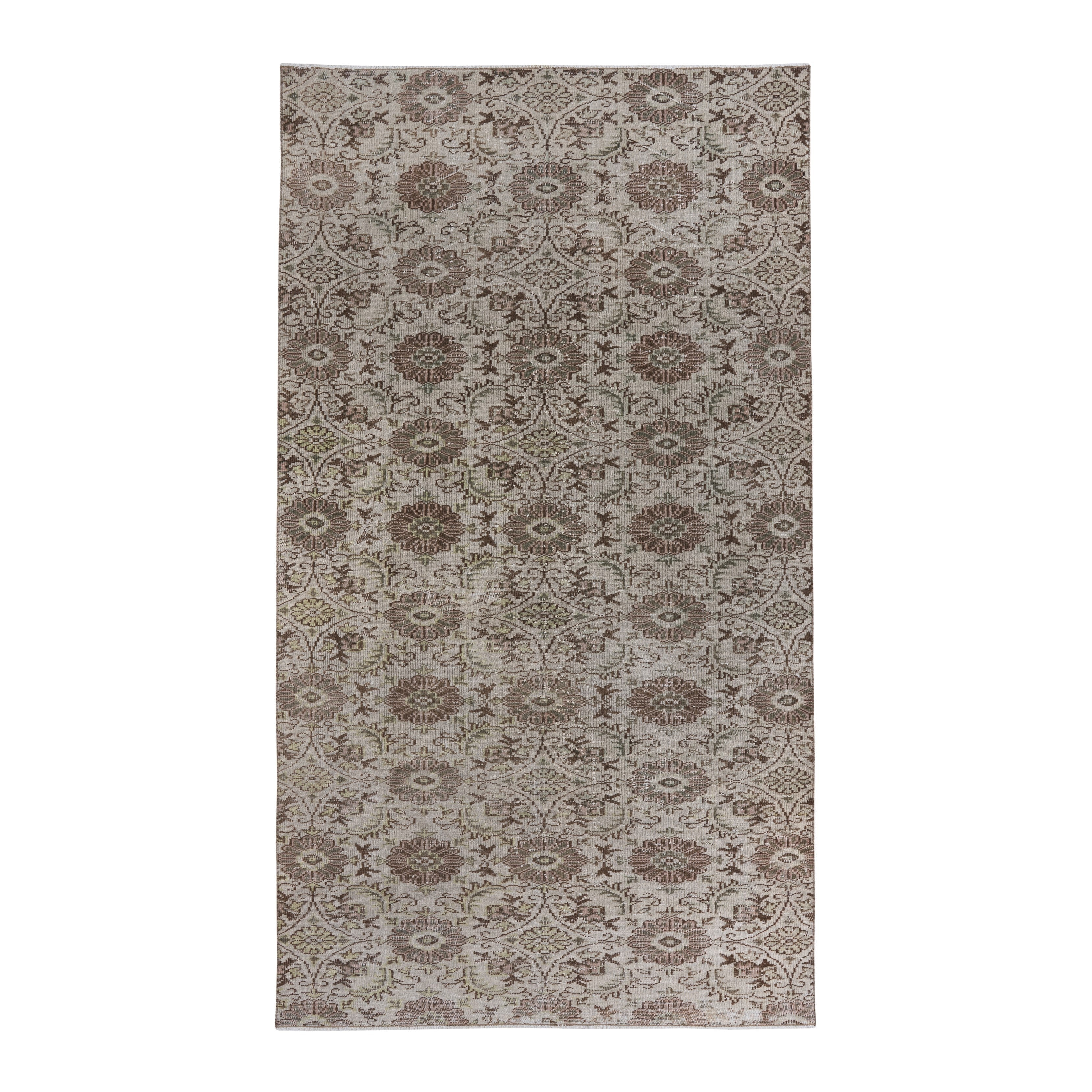 Turkish Manisa area rug in cream and greige, 5'3" x 9'4"