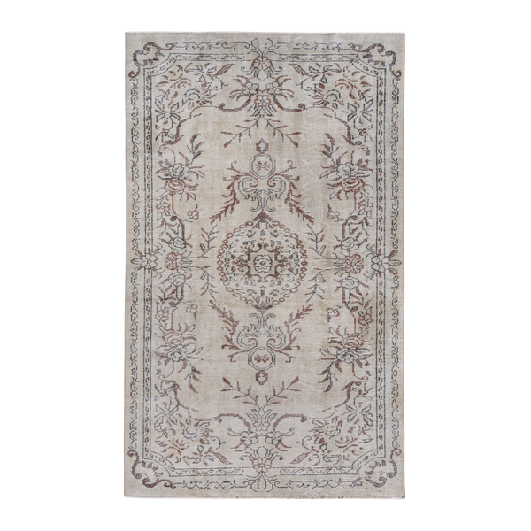 Turkish Manisa area rug in cream and muted pink, 5'7" x 9'4"
