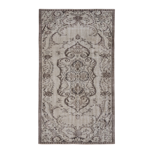 Turkish Manisa area rug in cream and greige, 4'8" x 8'4"